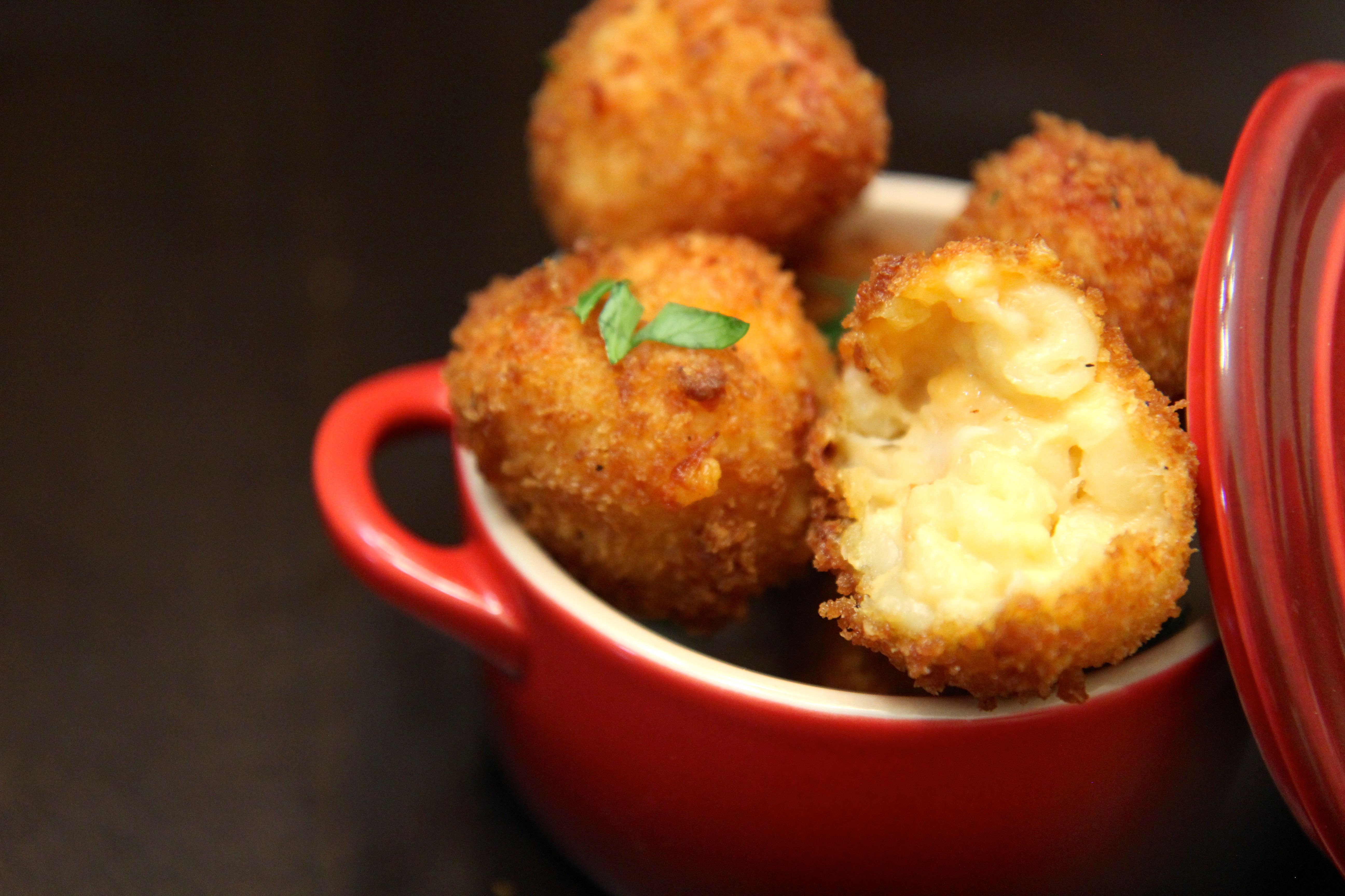 fried mac and cheese balls