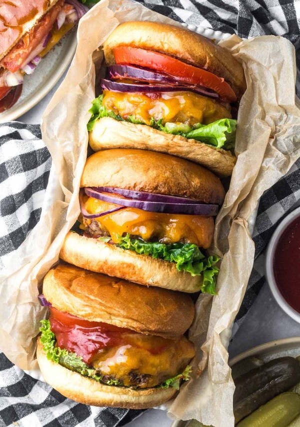 cropped-classic-cheeseburgers-one.jpg