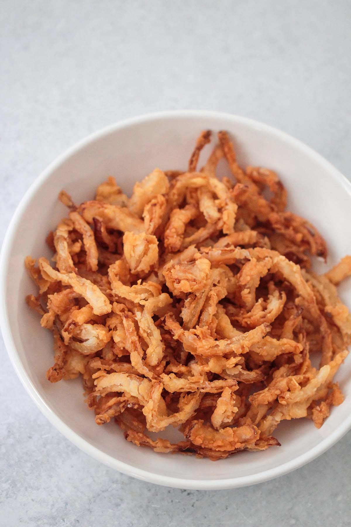 COPYCAT FRENCH'S FRIED ONIONS are CRISPY CRUNCHY and DELICIOUS! For burgers,  casserole or as snack! 